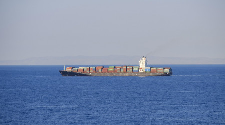 Frachtschiff auf dem Meer (Quelle: Pixabay.com)